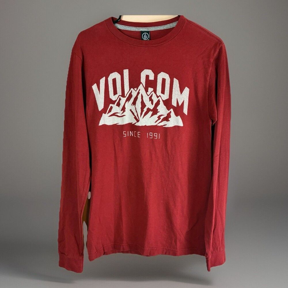 Volcom Men’s Red Long Sleeve Cotton Tee Shirt Size Small